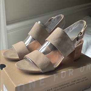 Toms heels